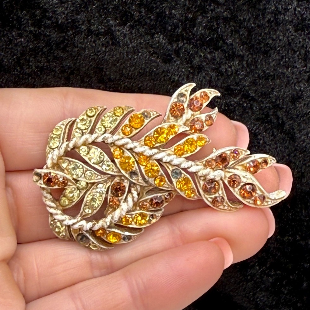 Vintage Florenza Rhinestone Leaf Brooch White Enamel Fall Autumn‎ READ